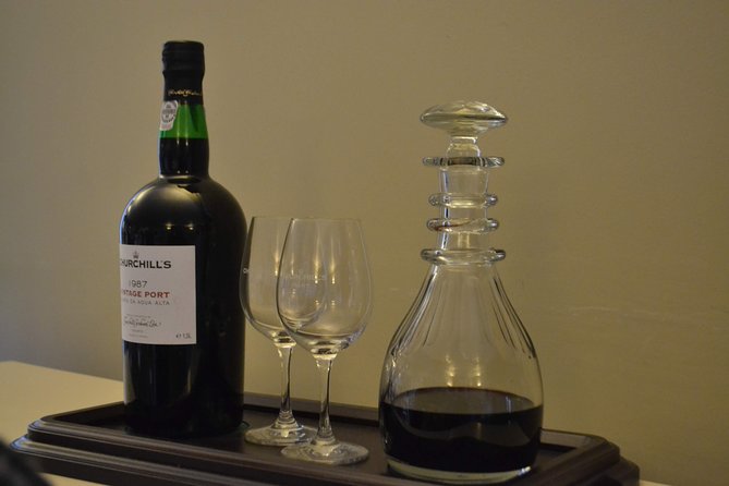 Porto: Port and Douro Wine Walking Tour With 9 Wine Tastings - Stop 3: Fonseca Porto, Historic Cellars and Port That Sticks