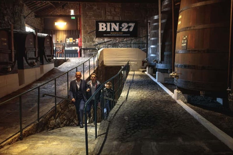 Porto: Port Cellar Visit and Wine Tasting at Fonseca - Views in the tasting area, Porto’s bridge in your line of sight