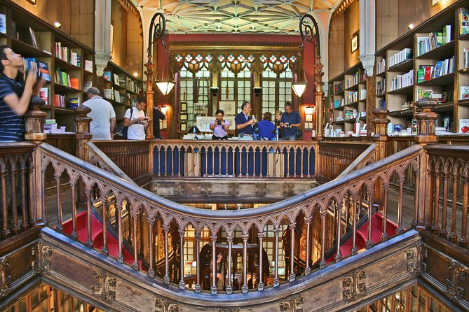 Porto: Private Guided Walking Tour - Where you meet, pickup expectations, and how to plan your walk