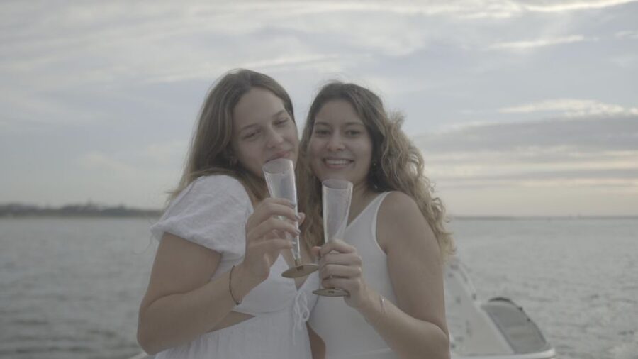 Porto: Private Yacht Tour with Wine, Snacks & 6 Bridges - São Pedro da Afurada, Foz do Porto, and the Atlantic entrance