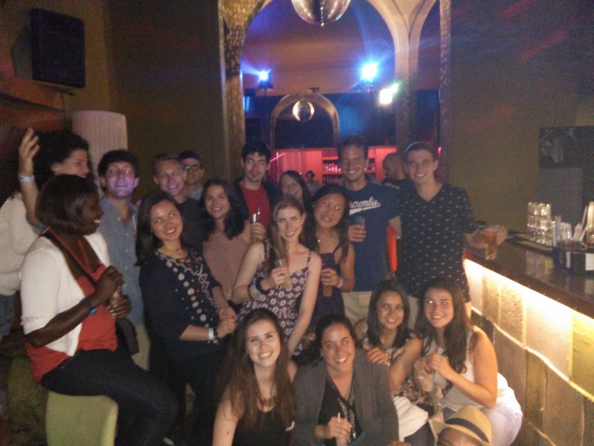 Porto: Pub Crawl with 6 Drinks and VIP Club Entry - Bar Hopping in Porto’s Galerias Area, 4 Stops Total