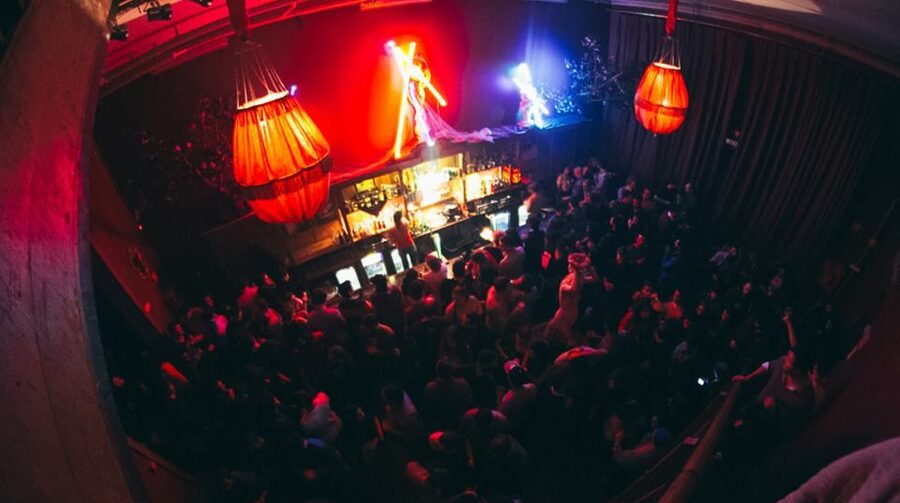 Porto: Pub Crawl with 6 Drinks and VIP Club Entry - Your 6 Drinks and What They Mean for the Real Budget