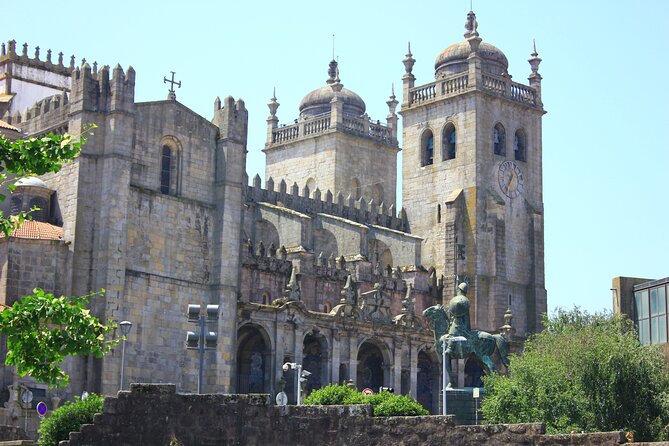 Porto's #1 Walking Tour - A 2.5-hour walking route that helps Porto click fast