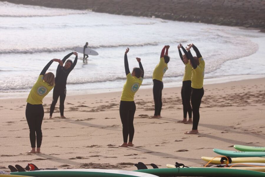 Porto: Small Group Surf Lesson with Transportation - How the guide finds the best conditions on the day