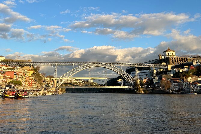 Porto: Sunset or Daytime, Charming Sailboat Cruise on the Douro River - The small-group vibe, comfort style, and pace