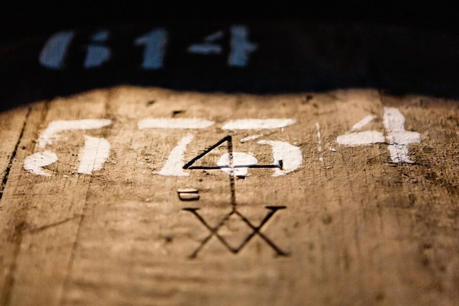 Porto: Taylor's Port Cellars & Tasting - Food pairing options: how to add snacks without overthinking it