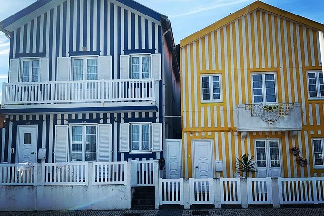 Porto to Lisbon Up to 4 Stops: Aveiro, Nazare, Fatima & Obidos - Stop-by-Stop: Aveiro Canals, Colorful Boats, and Ovos Moles
