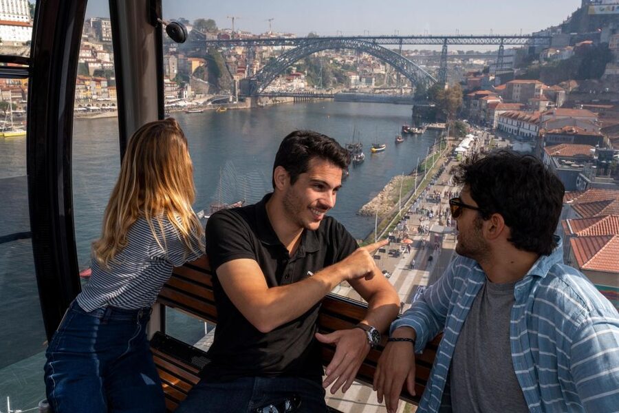 Porto: Walking Tour, Lello Bookshop, Boat and Cable Car - Price and value: is $70 worth 4 hours of Porto?