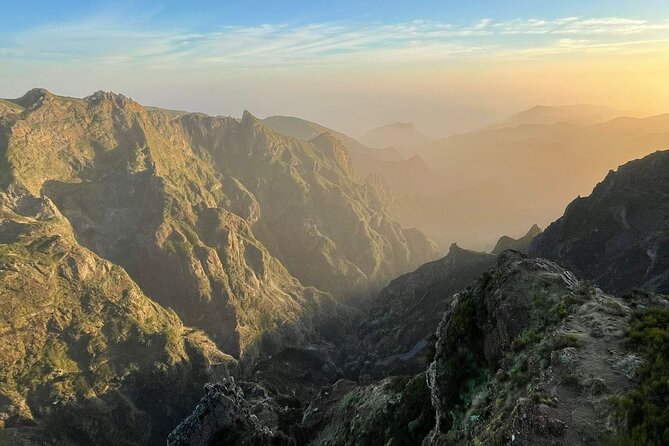 PR1 Sunrise Pico do Arieiro Self-Guided Hiking Transfer - Gear checklist for Madeira at sunrise (so you enjoy it, not survive it)