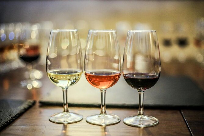 Private Lisbon-Arrábida Wine Tour: 3 Wineries, Coast & Heritage - Key moments that make this tour worth your time