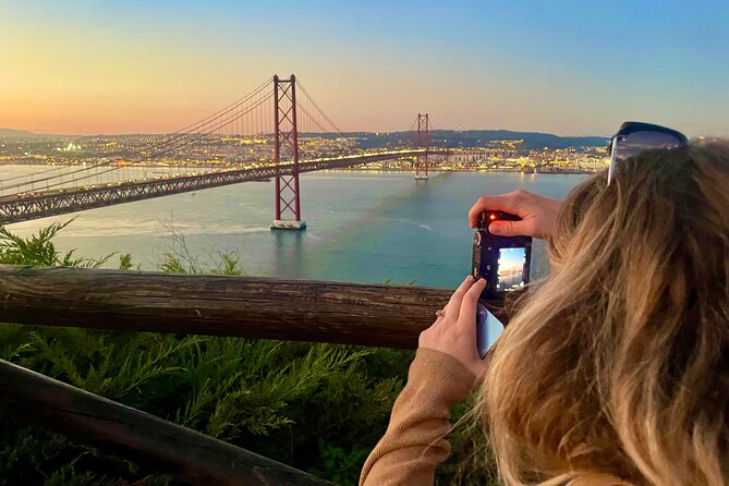 Private Lisbon-Arrábida Wine Tour: 3 Wineries, Coast & Heritage - Arrábida Natural Park: coast views that set the mood