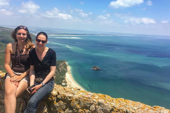 Private Lisbon Arrabida Wine Tour: Food & Wines, Mountain and Sea - Azeitão lunch and the tile-and-cheese combo that feels very Portuguese