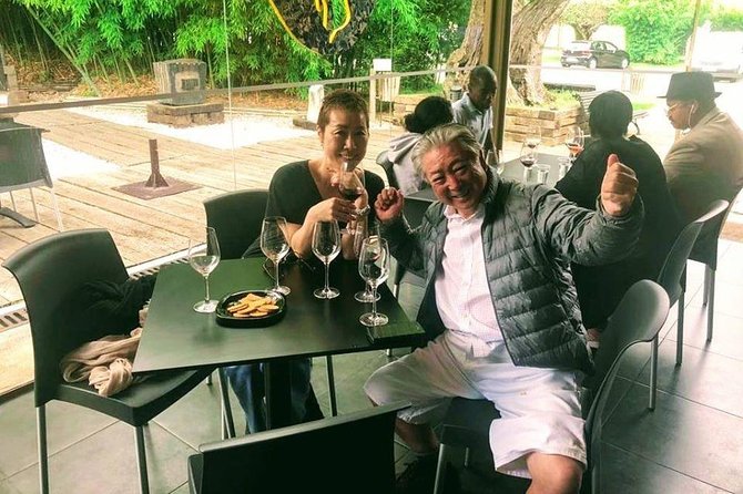 Private Lisbon Arrabida Wine Tour: Food & Wines, Mountain and Sea - Quinta do Piloto and Quinta de Catralvos: where history meets tastings
