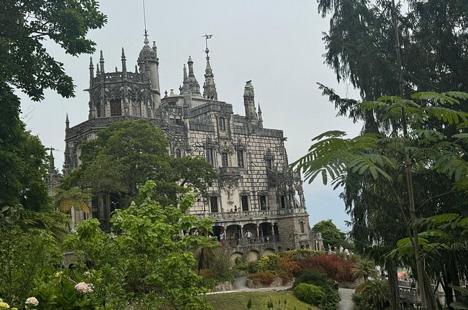 Private Luxury Sintra Full Day skip-line Tour Discover Wonderland - Sintra Old Town break plus the National Palace