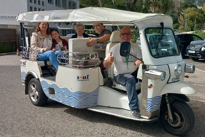 Private Tour Sintra, Palaces and Mountain Tuk Tuk(2 to 6 people) - Guides Make the Difference: Blankets, Photo Help, and Crowd Smarts