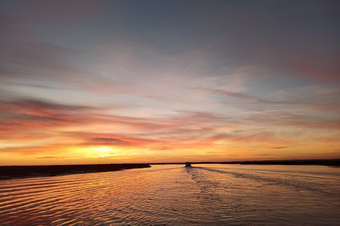 Ria Formosa Sunset 1 hour Boat Trip in Faro - Meeting in Faro: where to go and how to get there easily