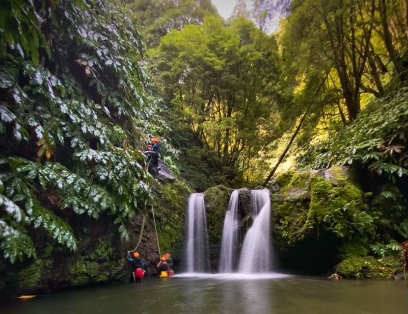 Sao Miguel: Caldeiroes Canyoning Experience - Getting There: Ponta Delgada, a Van Ride, and a Park Entrance
