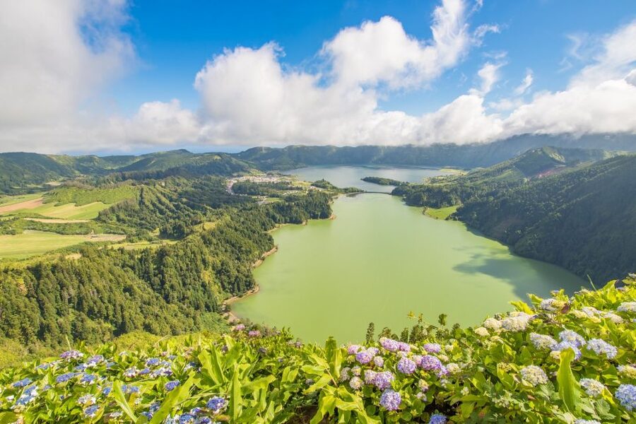 São Miguel: Full-Day Tour to Sete Cidades and Lagoa do Fogo - Pico de Carvão Viewpoint: The Coast Views That Set the Tone