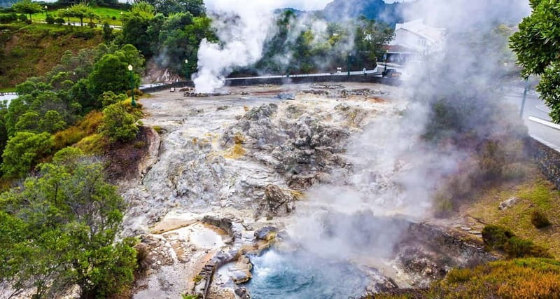 São Miguel: Furnas Volcano & Tea Plantation Tour with Lunch - Key reasons this tour works so well