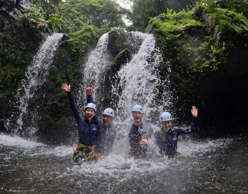 São Miguel: WaterPark Canyoning Ribeira dos Caldeirões - The 2.5-Hour Flow: How the Time Feels on the Ground