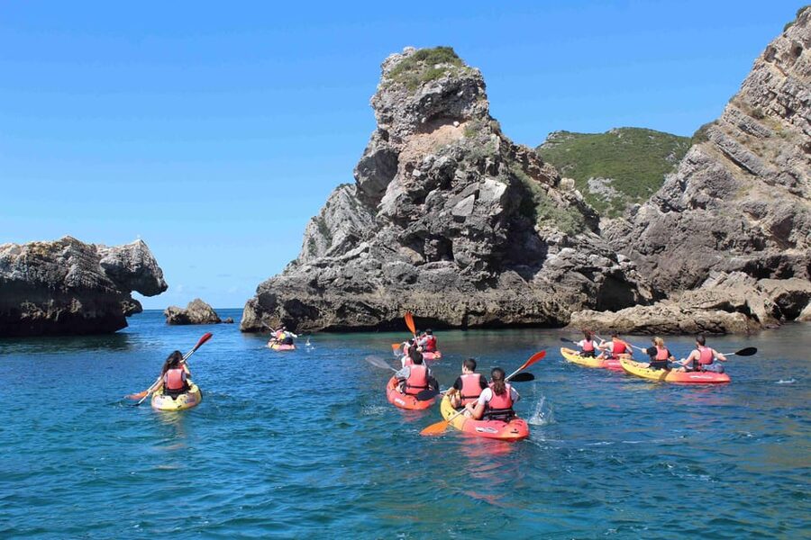 Sesimbra: Ribeiro Cavalo Beach, Caves, & Arrábida Kayak Tour - Key things to know before you go