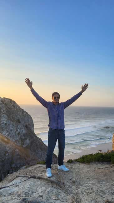 Sintra and Cascais: Private and Customizable Tour - Quinta da Regaleira and the Moorish Castle: dramatic Sintra flavor