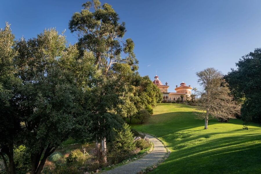 Sintra: Monserrate Palace & Park Ticket - The onsite cafe and breaks that keep the day fun