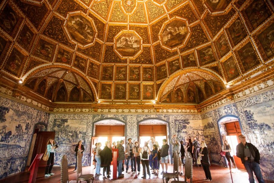 Sintra: National Palace and Gardens Skip-the-Line Ticket - The rooms people remember: Heraldic touches and a chapel worth your attention