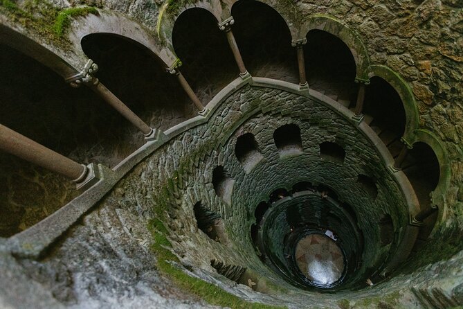 Sintra, Pena Palace and Quinta da Regaleira from Lisbon - Sintra town time: use your 2 hours wisely