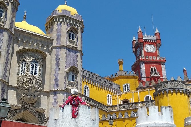 Sintra, Pena Palace, Cabo da Roca and Cascais from Lisbon - Cascais in an hour: sea air, promenade, and an easy final walk