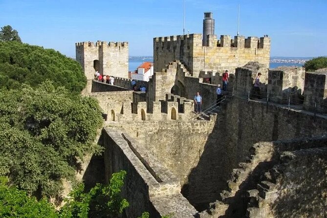 Skip the Line Ticket Castelo de S. Jorge - Your self-paced plan inside the castle: museum, excavations, gardens