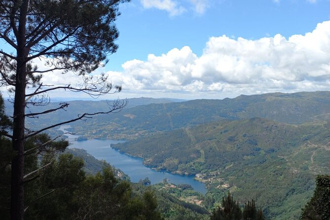 Small Group Geres National Park Full Day with picnic from Porto - Picnic Lunch You’ll Actually Want to Eat (Food Restrictions Included)