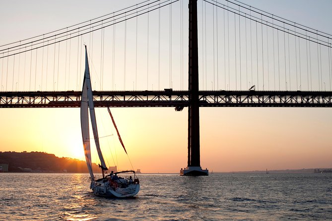 Sunset Sailing Tour On The Tagus River - Where You Meet: Doca do Bom Sucesso Is Easy To Find