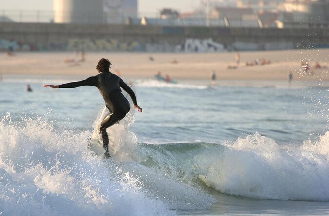 Surf class in Porto - small groups, ideal for beginners - Key highlights if you want to know the good parts fast