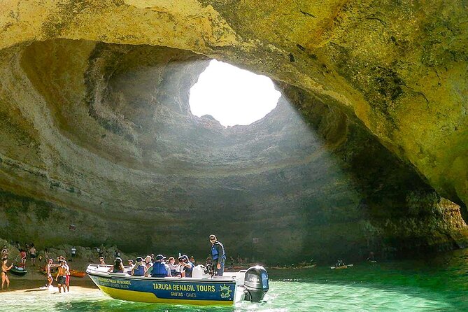 Traditional Tour - Benagil Cave - Key things you will enjoy on this Benagil Cave boat tour