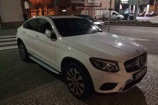 Transfer from Porto Airport to Porto City Hotels - One-Way or Round-Trip: The 24/7 Advantage for Real Travel Days