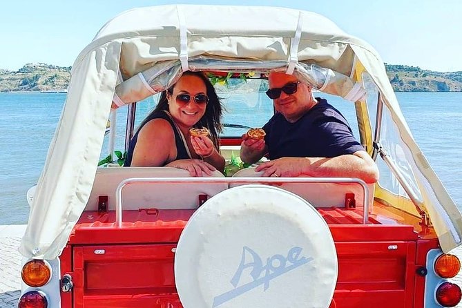 Tuk Tuk Lisbon Guided tour! 100% PRIVATE & PERSONALIZED - The 15 to 30 Minute Window, and How People Usually Stretch It