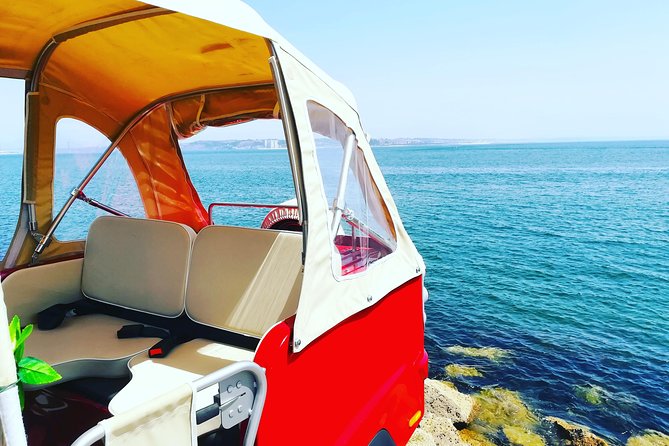 Tuk Tuk Lisbon Guided tour! 100% PRIVATE & PERSONALIZED - Pickup, Meeting Point, and Staying Flexible