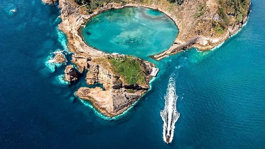 Vila Franca Islet: Bioligist Guided 0% Carbon e-Boat Tour - Key highlights worth planning around