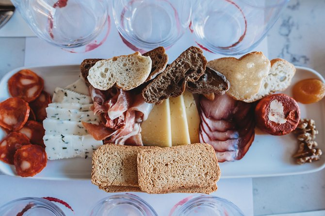 Wine and Cheese Tasting Lunch in Portuguese Wine Bar - Six Portuguese wine regions: how you learn terroir without a lecture marathon