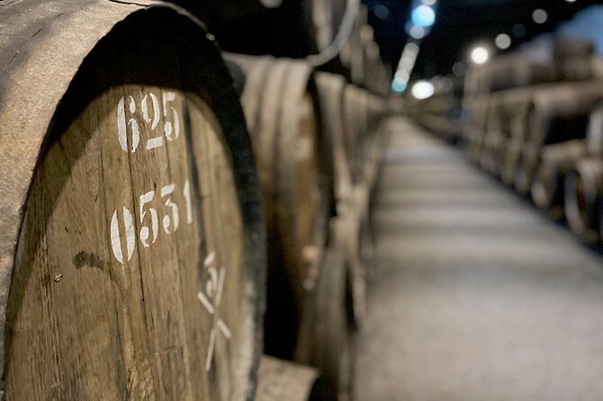 Wine Tasting with Tapas Walking Tour in Porto - Meeting Point, Timing, And How To Prep
